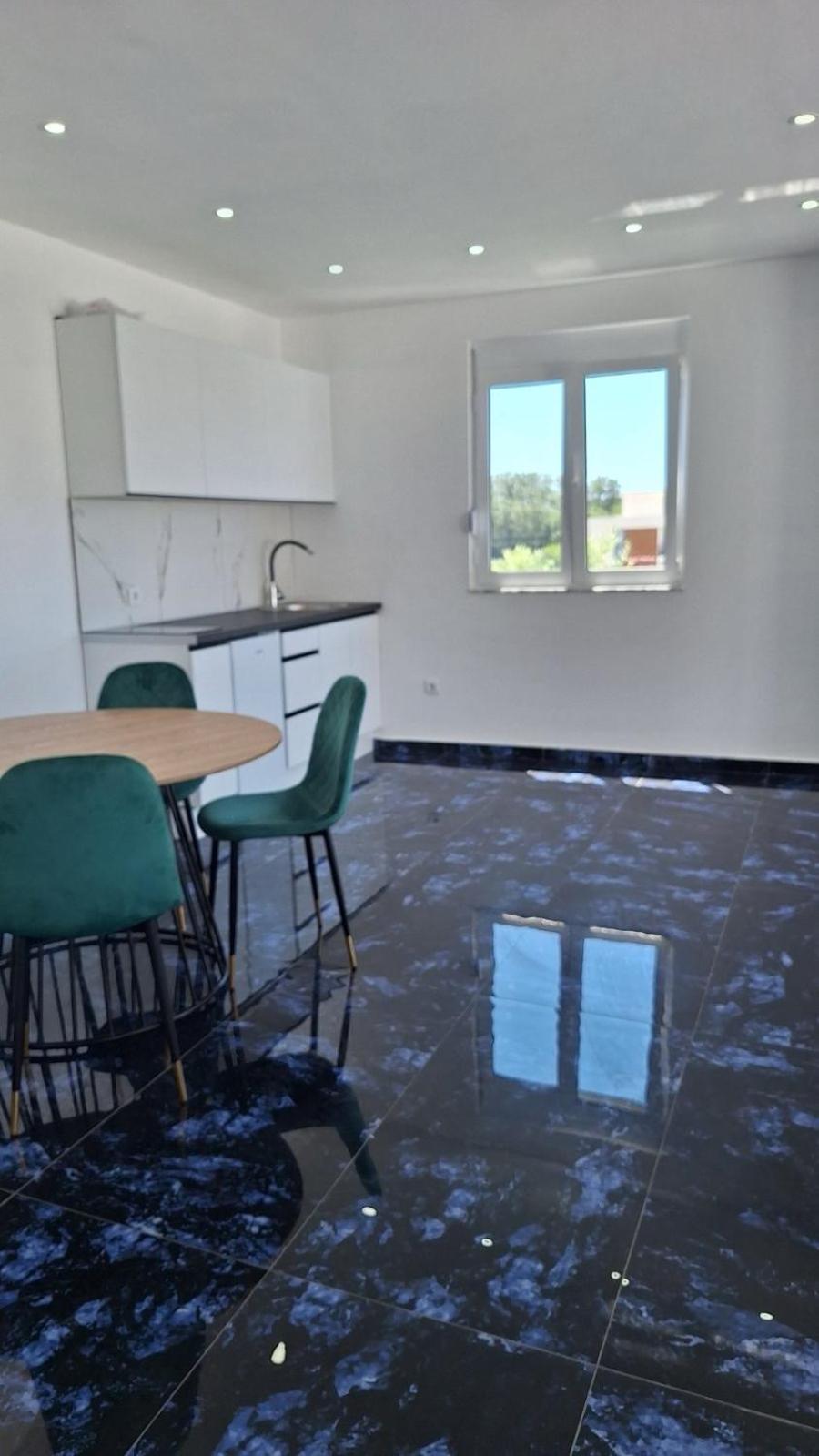 Montebello Inn Apartments Ulcinj Extérieur photo