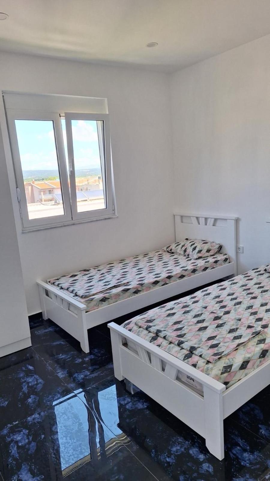 Montebello Inn Apartments Ulcinj Extérieur photo