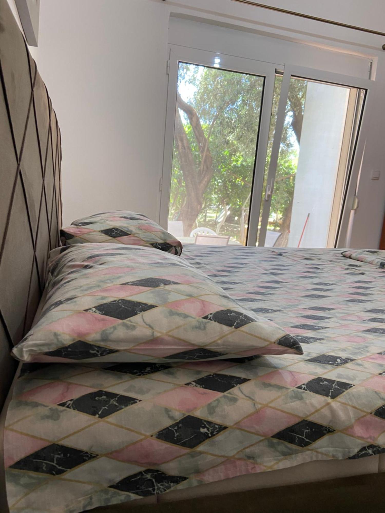 Montebello Inn Apartments Ulcinj Extérieur photo