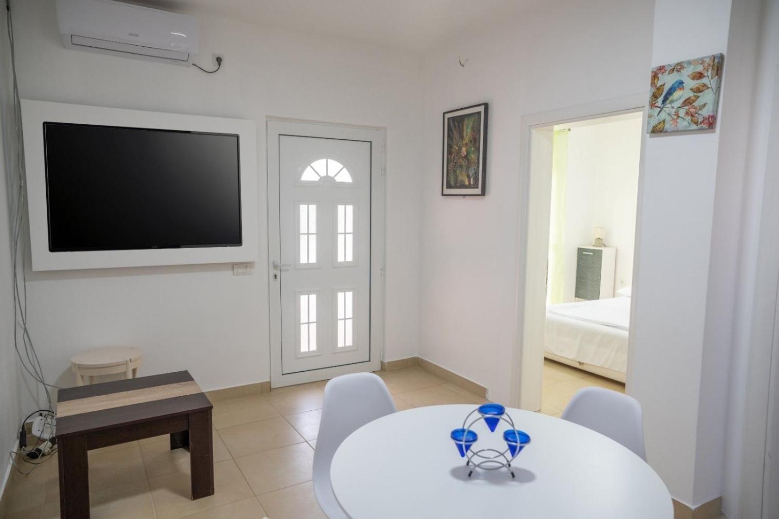 Montebello Inn Apartments Ulcinj Extérieur photo