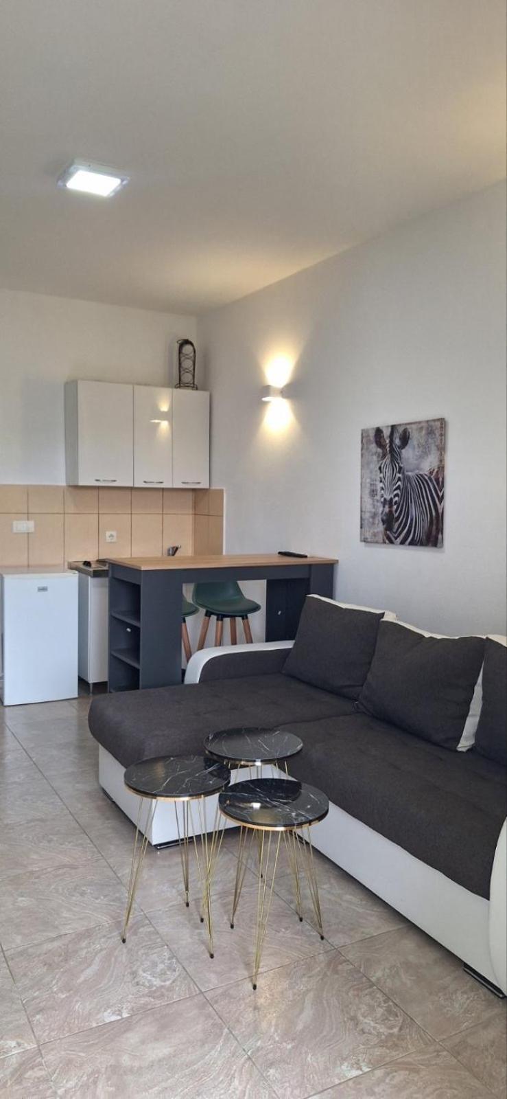 Montebello Inn Apartments Ulcinj Extérieur photo
